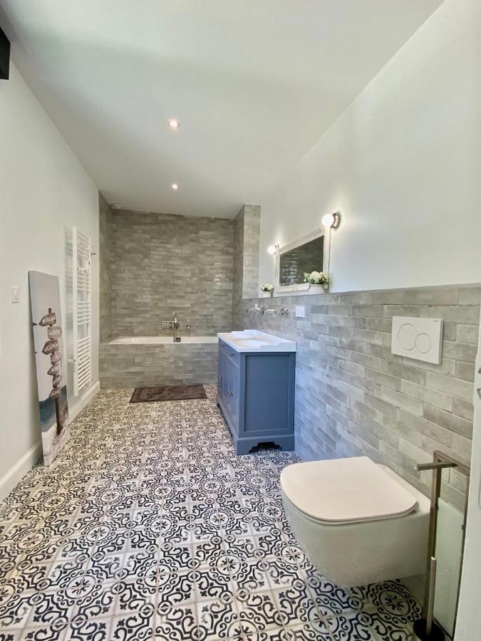 La Maison L'Eperon, Stylish 5 Star Villa Surrounded By Vineyard Near Saint Emilion Vérac Εξωτερικό φωτογραφία